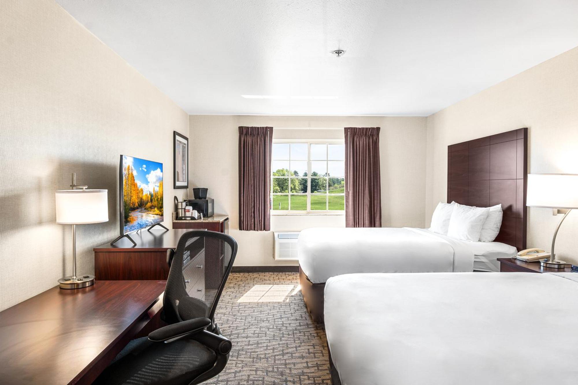 Boarders Inn & Suites By Cobblestone Hotels - 샤와노 외부 사진