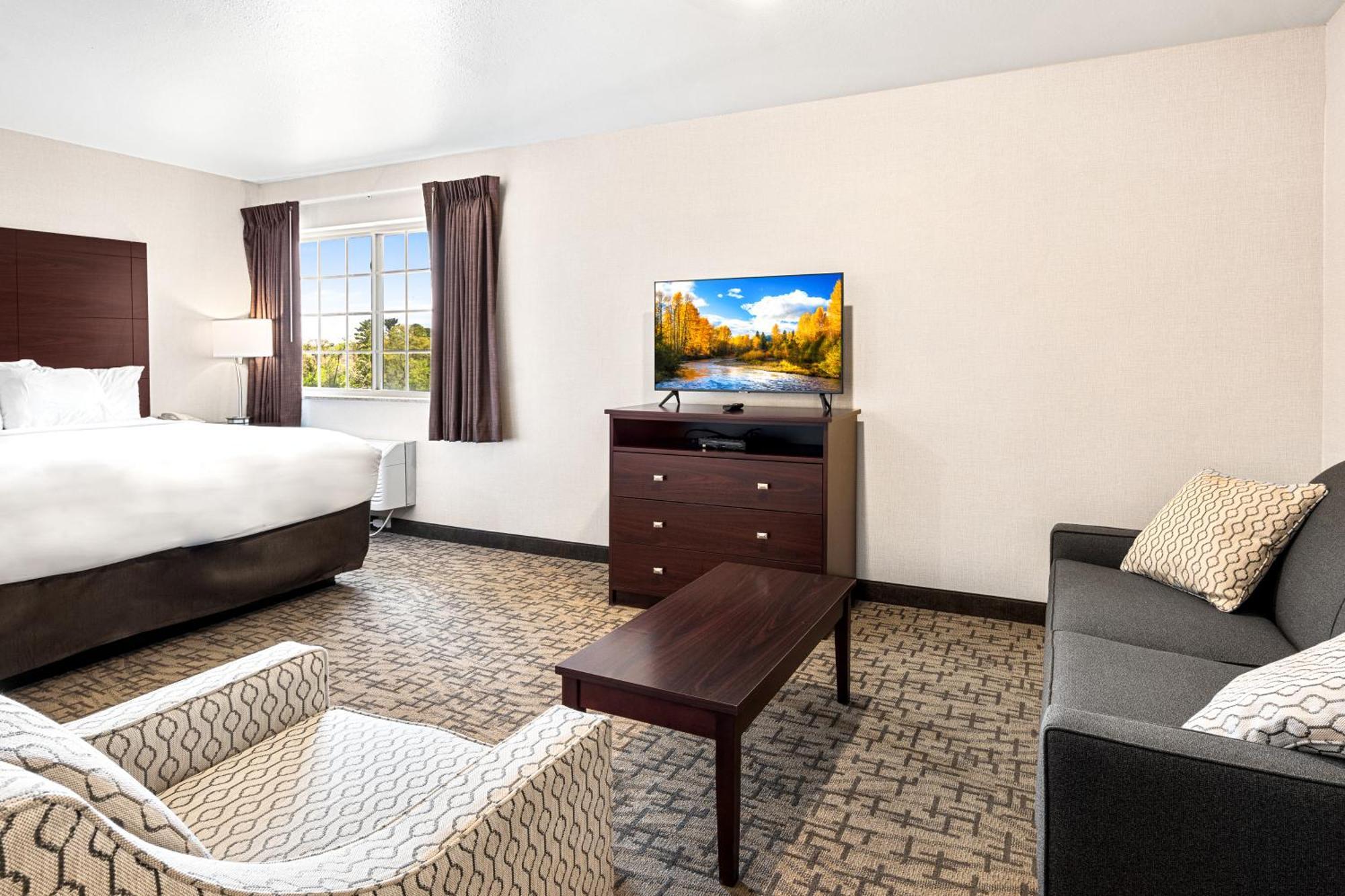 Boarders Inn & Suites By Cobblestone Hotels - 샤와노 외부 사진